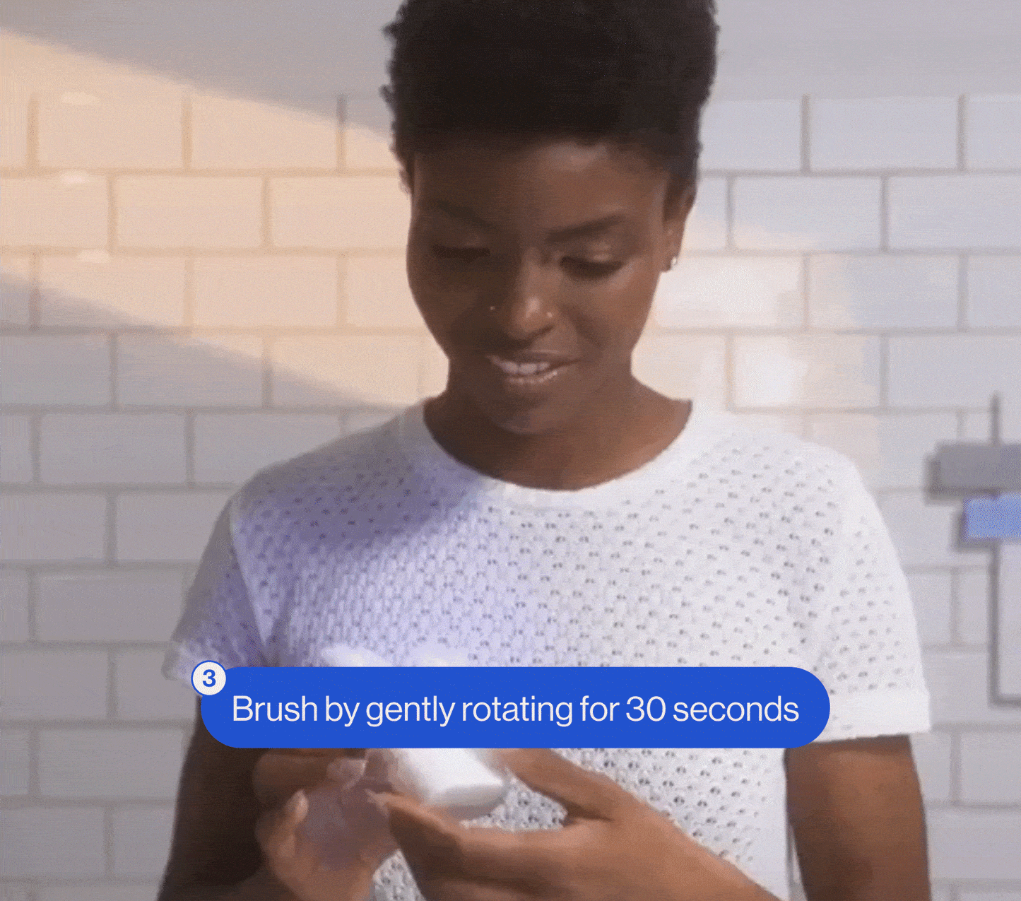🦷 U-shaped electric soft-bristled toothbrush